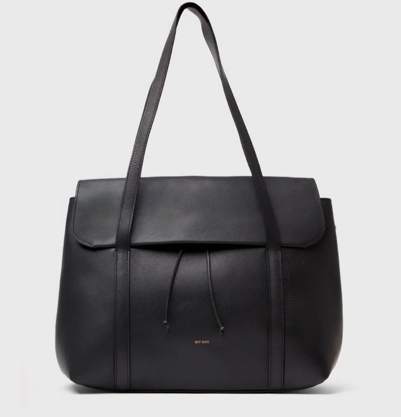 Ann Kurz - the greatest shopper - black